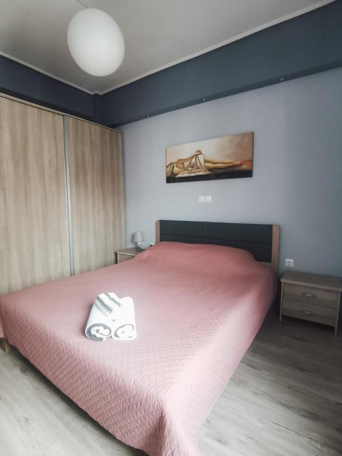 Efrosini'S By The Sea Apartment Chalkís 외부 사진