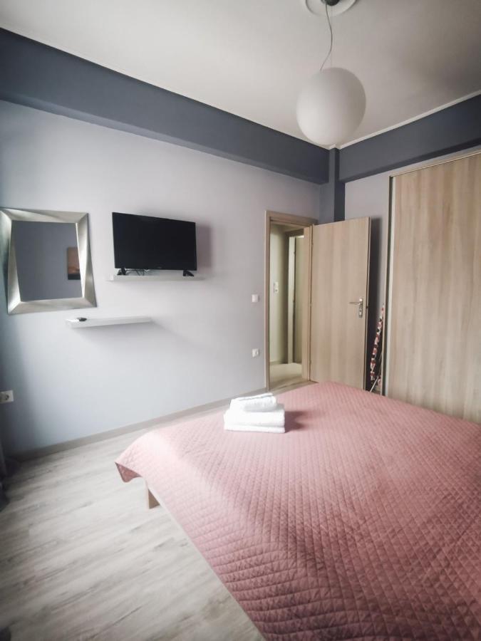 Efrosini'S By The Sea Apartment Chalkís 외부 사진