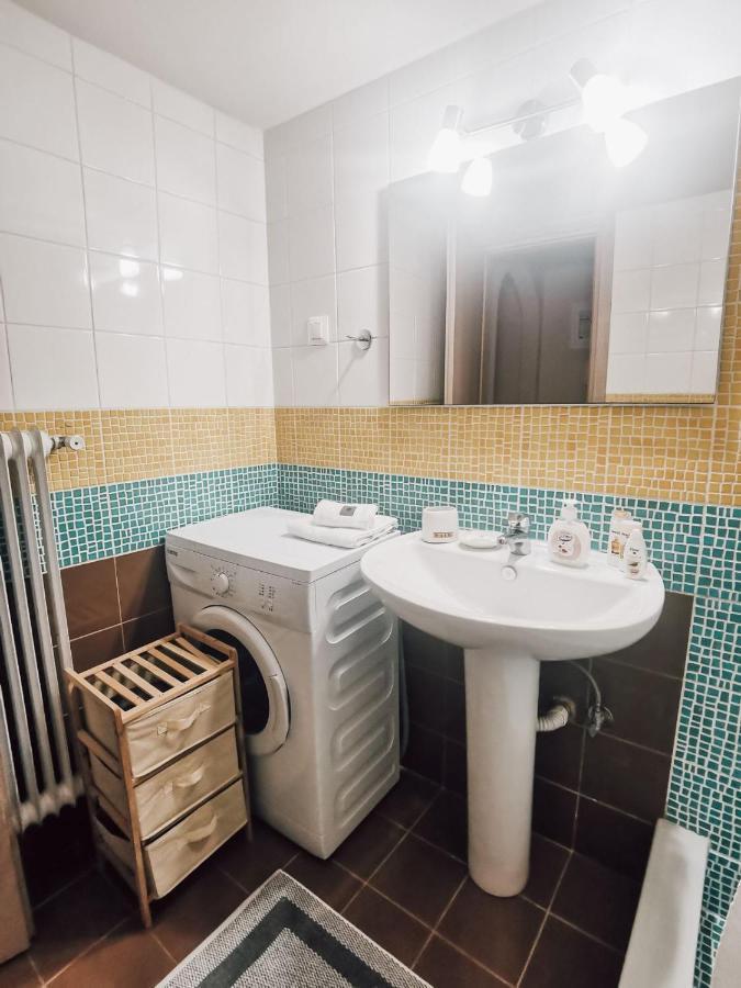 Efrosini'S By The Sea Apartment Chalkís 외부 사진
